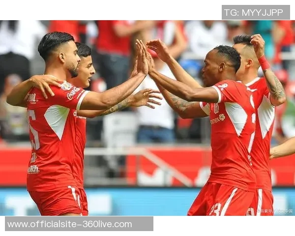 托卢卡主场迎战莱昂力争三分展现强劲实力